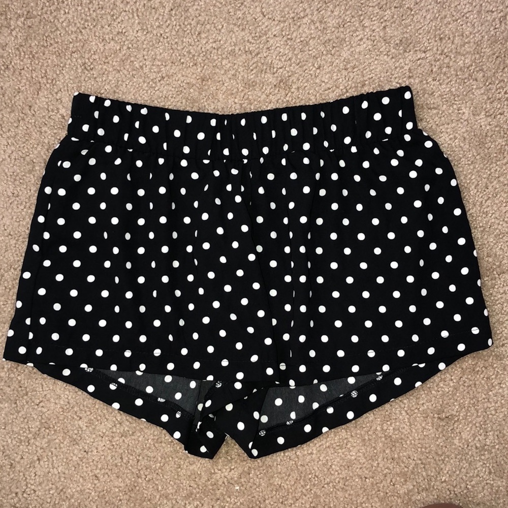 NWOT‼️ Black & White Polka Dot Shorts